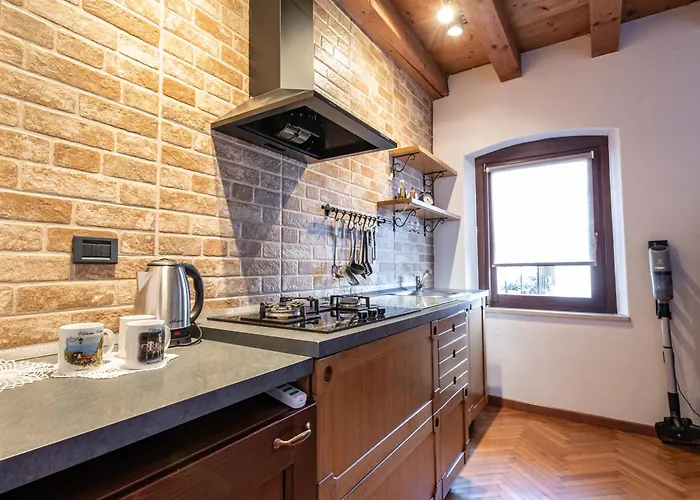 Torre Ca Emo, Il Bilocale Di Serravalle Apartment *